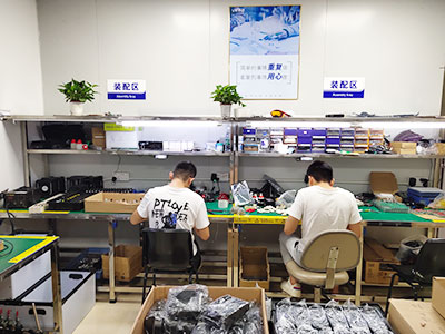 ftyxka-員工認真作業